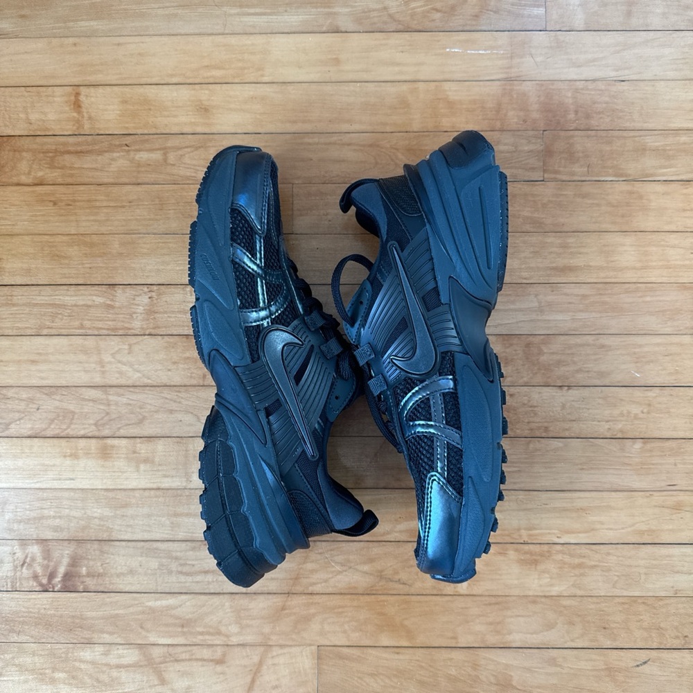 Nike V2K Run ‘Black Anthracite’